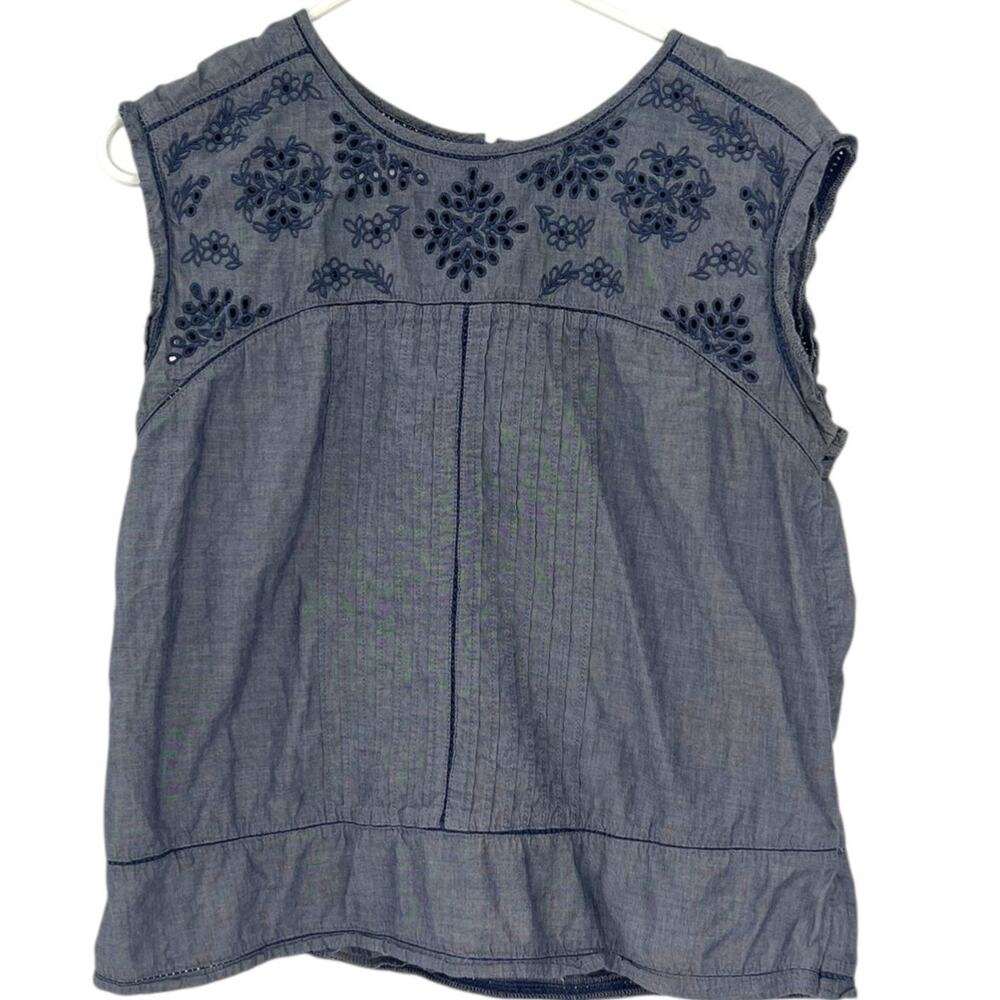 Abercrombie & Fitch M sleeveless chambray eyelet denim top embroidery blouse - Picture 1 of 5